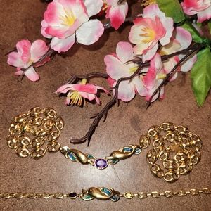 18k Fine Gold Dolphin necklace & bracelet set